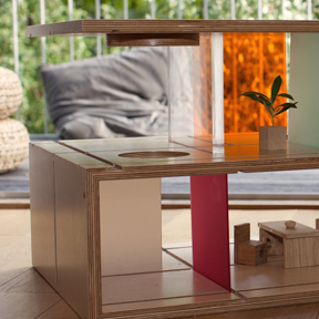 Qubis Haus coffee table side view